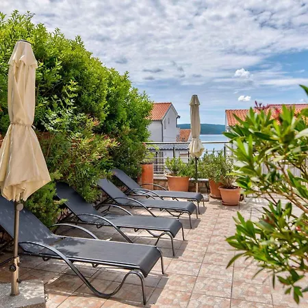 شقة One-bedroom 18